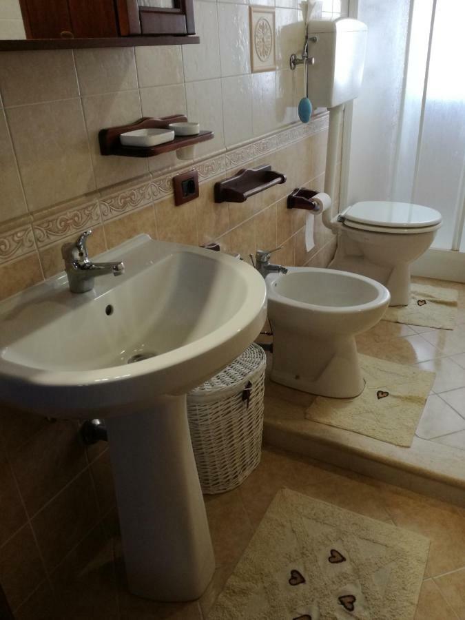 Casa Vacanze Mediterraneo Villa เตร ฟอนตาเน ภายนอก รูปภาพ